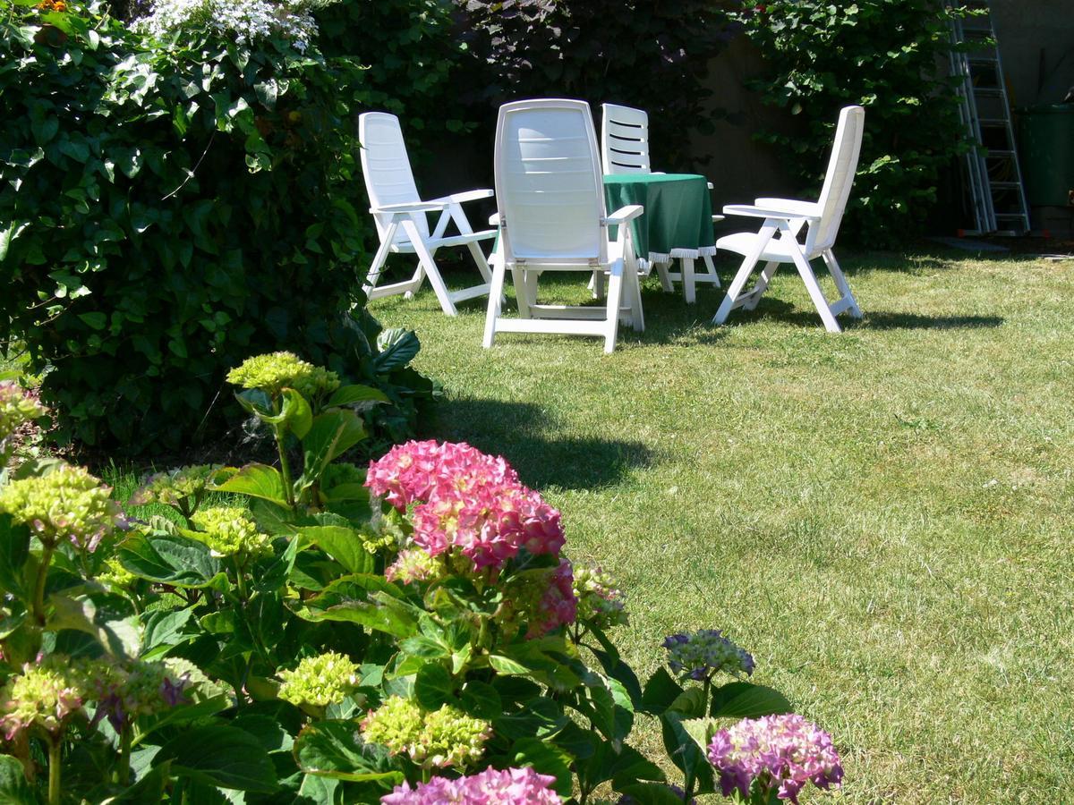 Apartment Rerik With Fenced Garden Екстер'єр фото